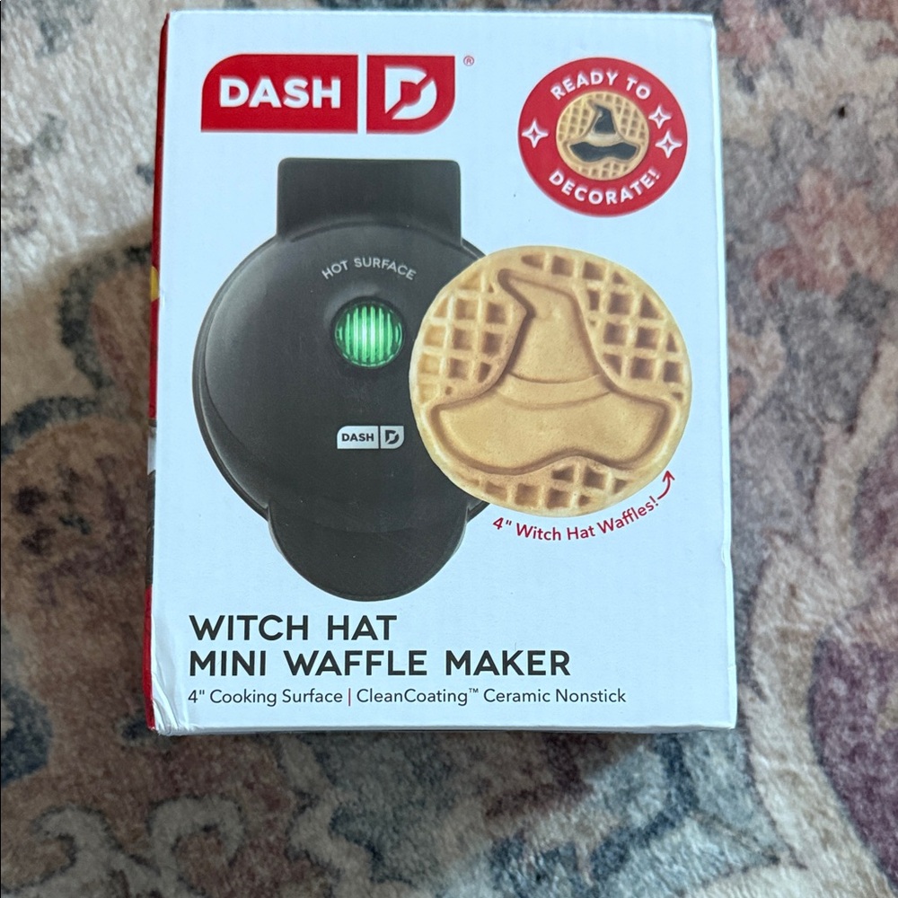 Dash Witch Hat Mini Waffle Maker